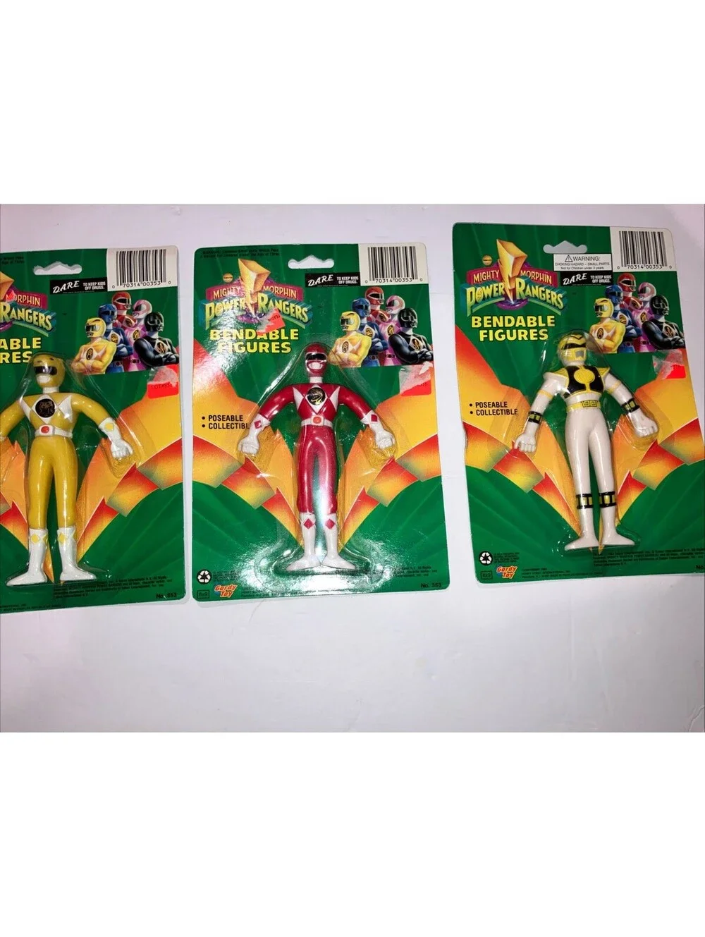 Vintage 1993 Bandai (4) Power Rangers BENDABLE Action Figures NEW Sealed Cards
